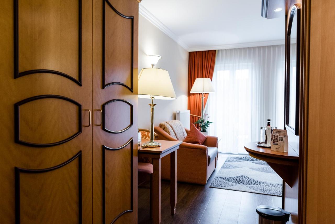 Akzent Hotel Bayerwald-Residenz Neukirchen  Exteriér fotografie