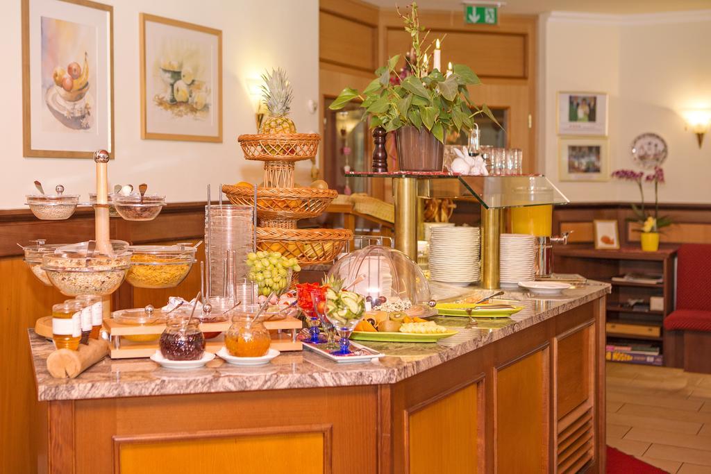 Akzent Hotel Bayerwald-Residenz Neukirchen  Exteriér fotografie