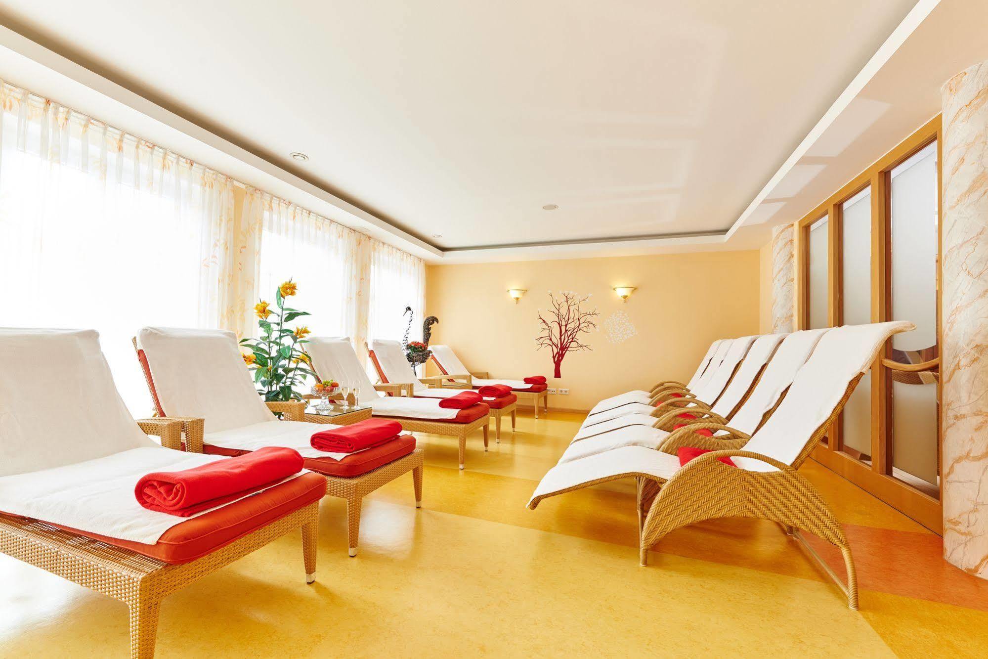 Akzent Hotel Bayerwald-Residenz Neukirchen  Exteriér fotografie